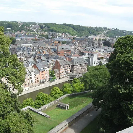 Le Petit Atelier Du 44b 3* Namur