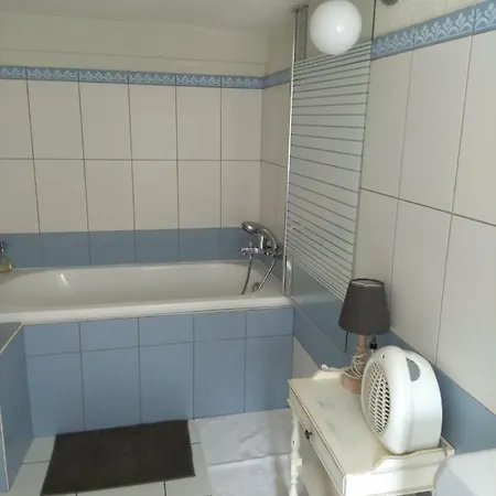 Bed & Breakfast Le Petit Atelier Du 44b Namur