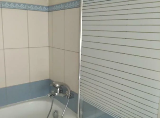 Couette-café Le Petit Atelier Du 44b